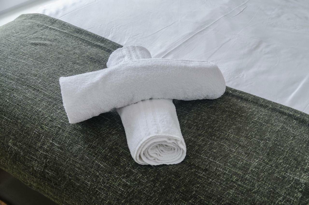 The Central Lodge Dartford Ngoại thất bức ảnh